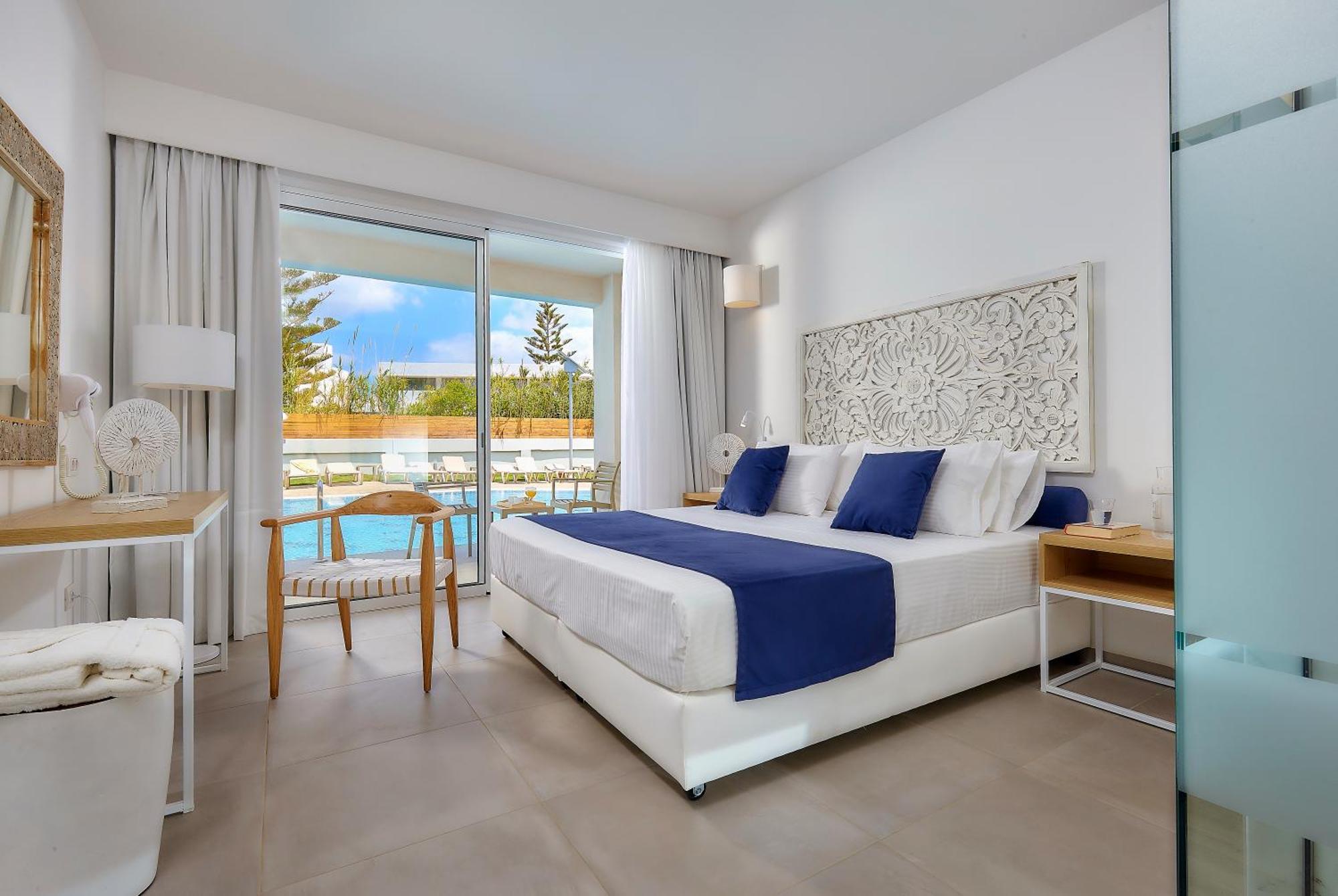 St Constantin Sea Hotel & Spa Resort Гувес Екстериор снимка