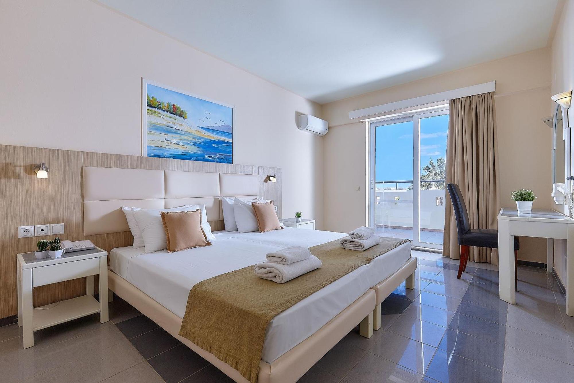 St Constantin Sea Hotel & Spa Resort Гувес Екстериор снимка