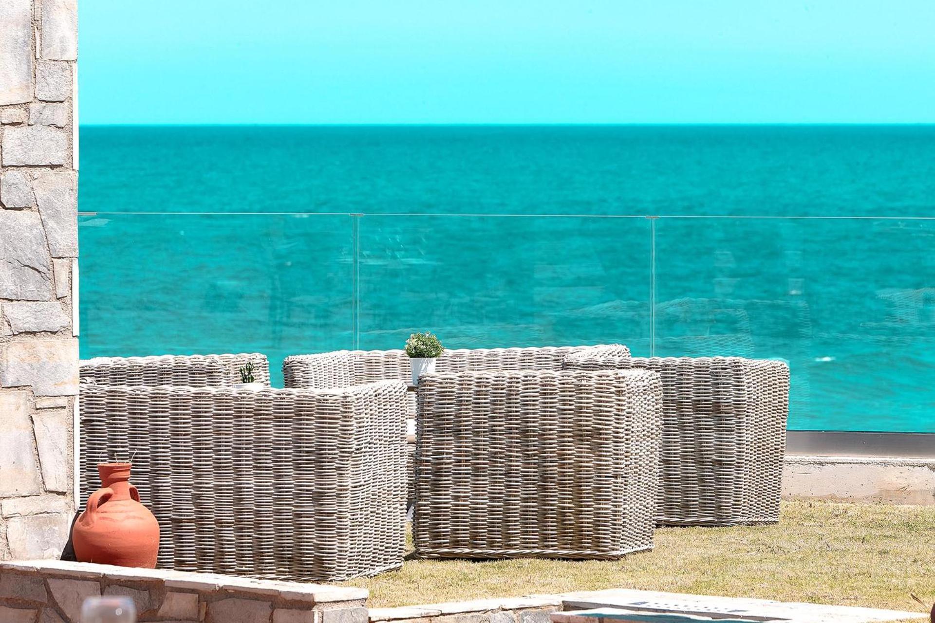 St Constantin Sea Hotel & Spa Resort Гувес Екстериор снимка