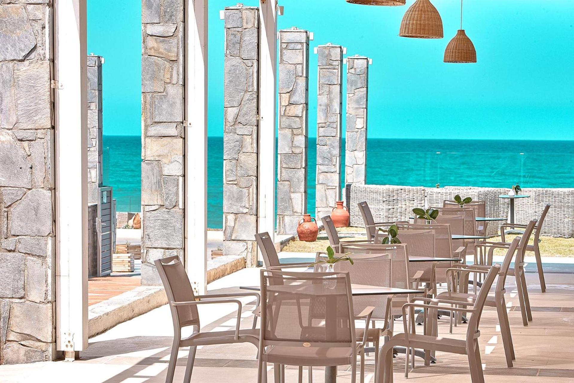 St Constantin Sea Hotel & Spa Resort Гувес Екстериор снимка